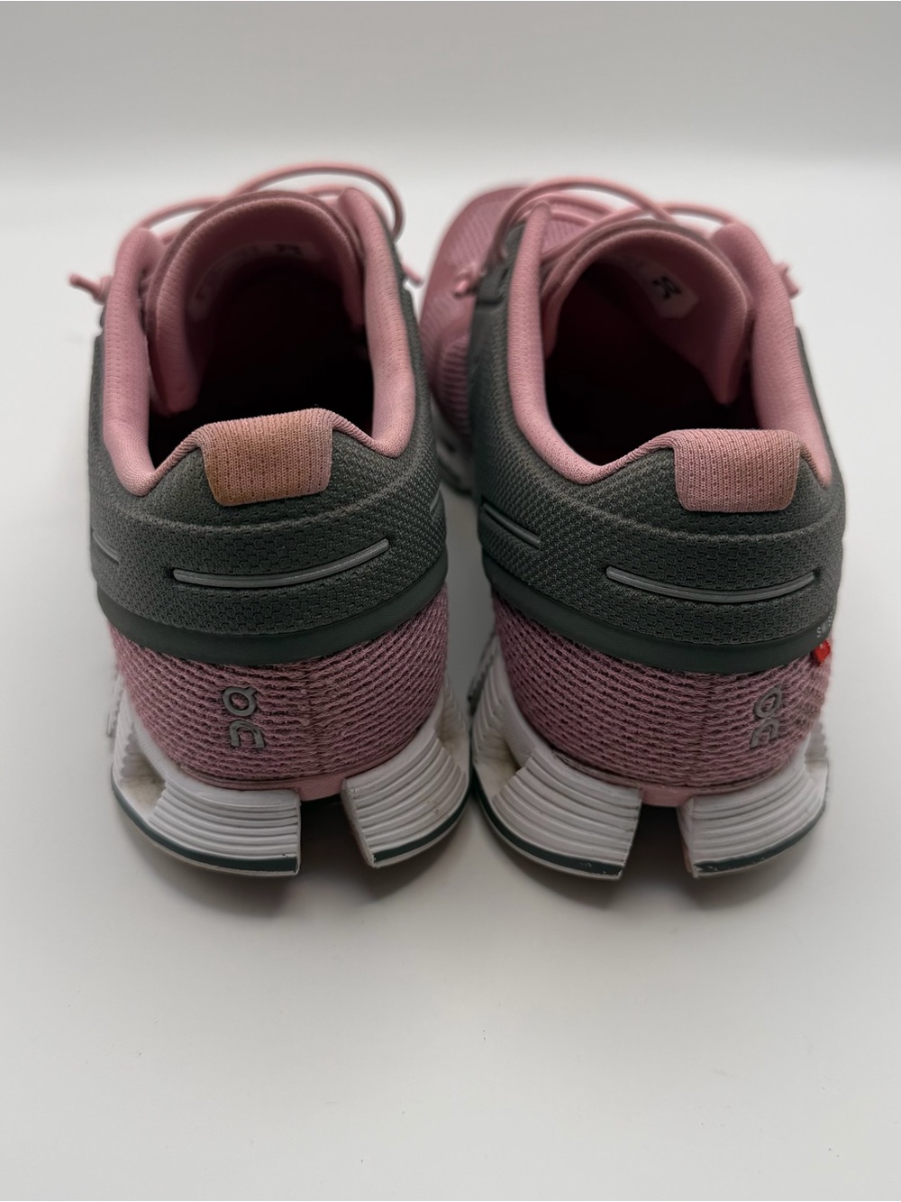 On Running Women's Dusty Rose and Charcoal Cloud Running Shoes - Picture 9 of 12